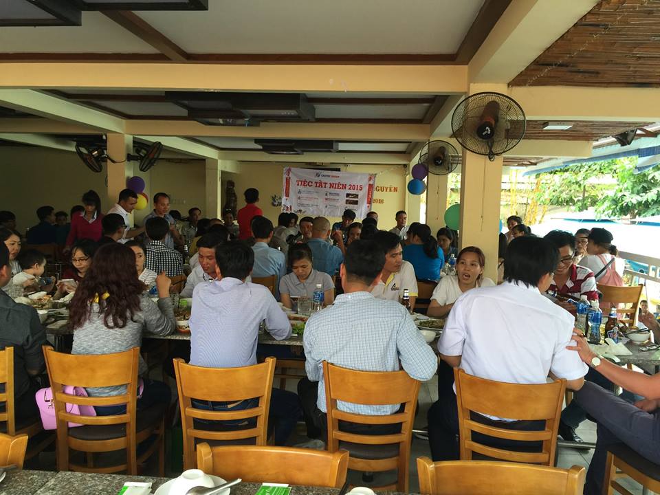 Tất niên cao tốc group